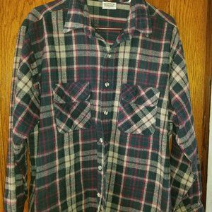 2x Thick button down shirt